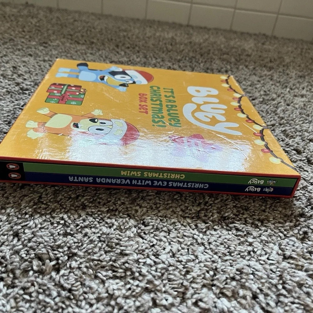 It's a Bluey Christmas! Box Set: In- 0593662083, Penguin Young Reader, hardcover
